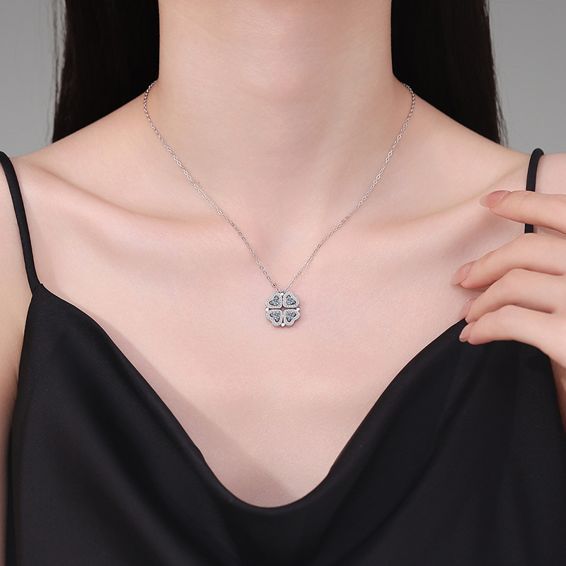 Magnetic Clover Hearts Moissanite Necklace
