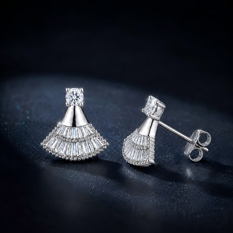 Ginkgo Moissanite Stud Earrings