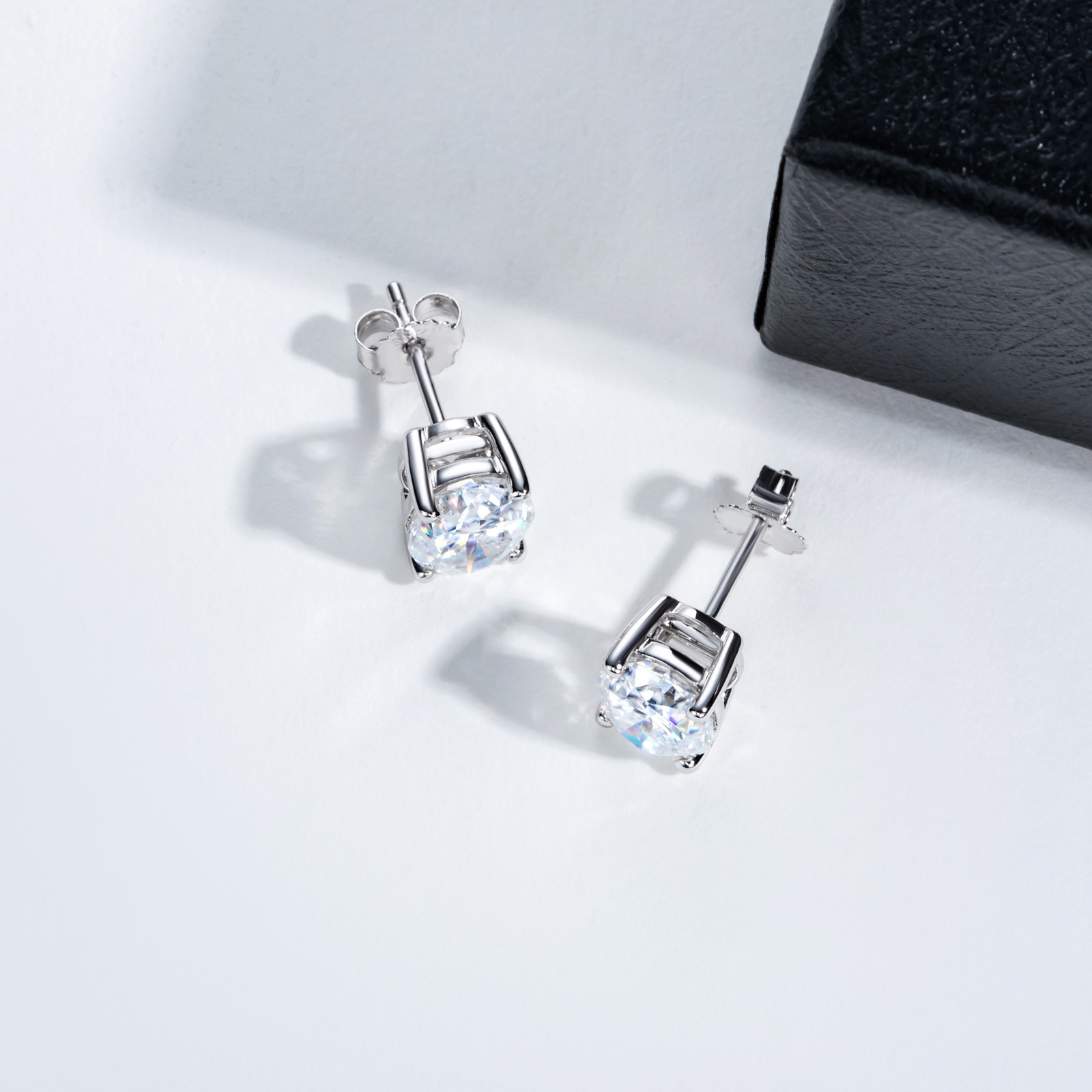 Classic Oval Moissanite Stud Earrings