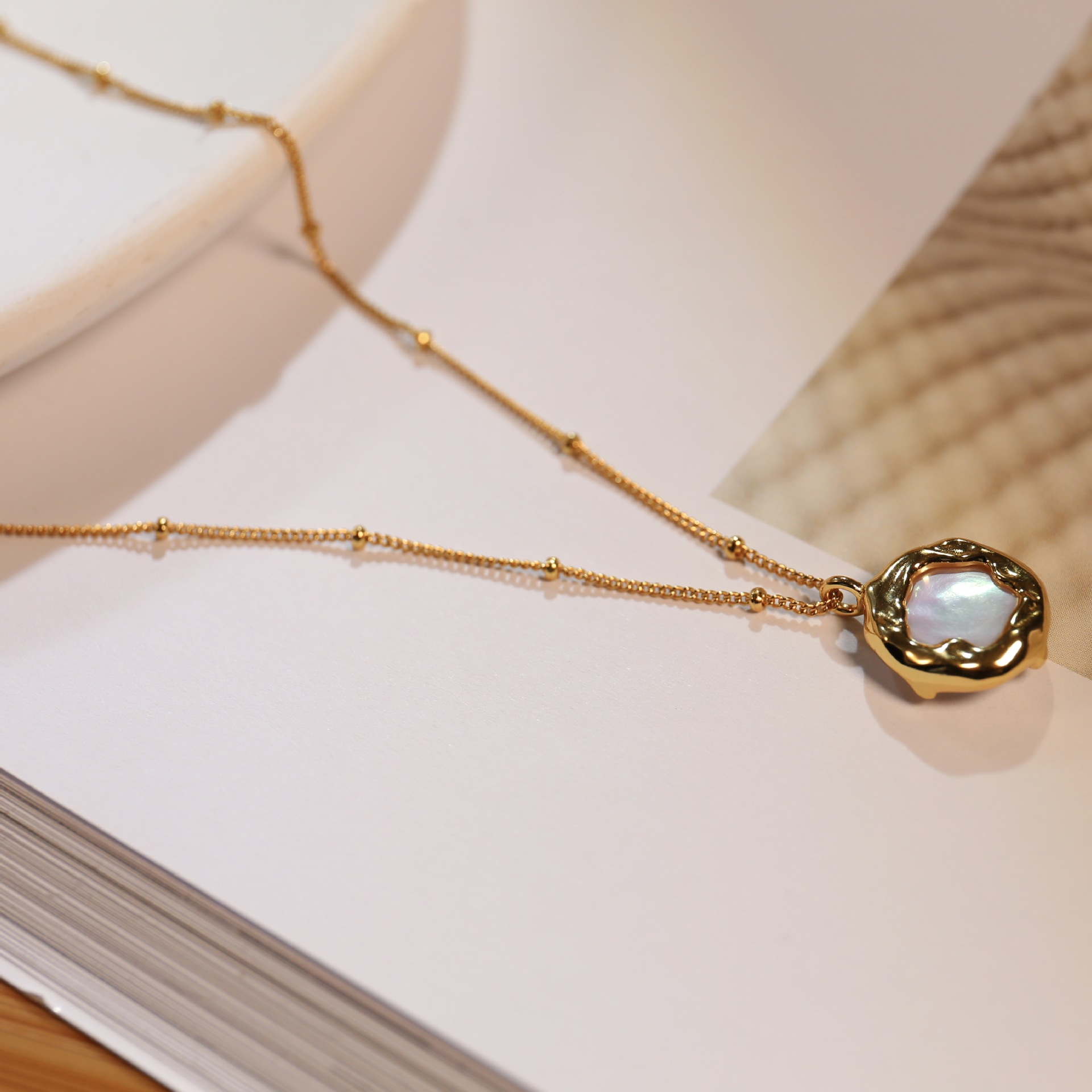 Halo Baroque Pearl Necklace