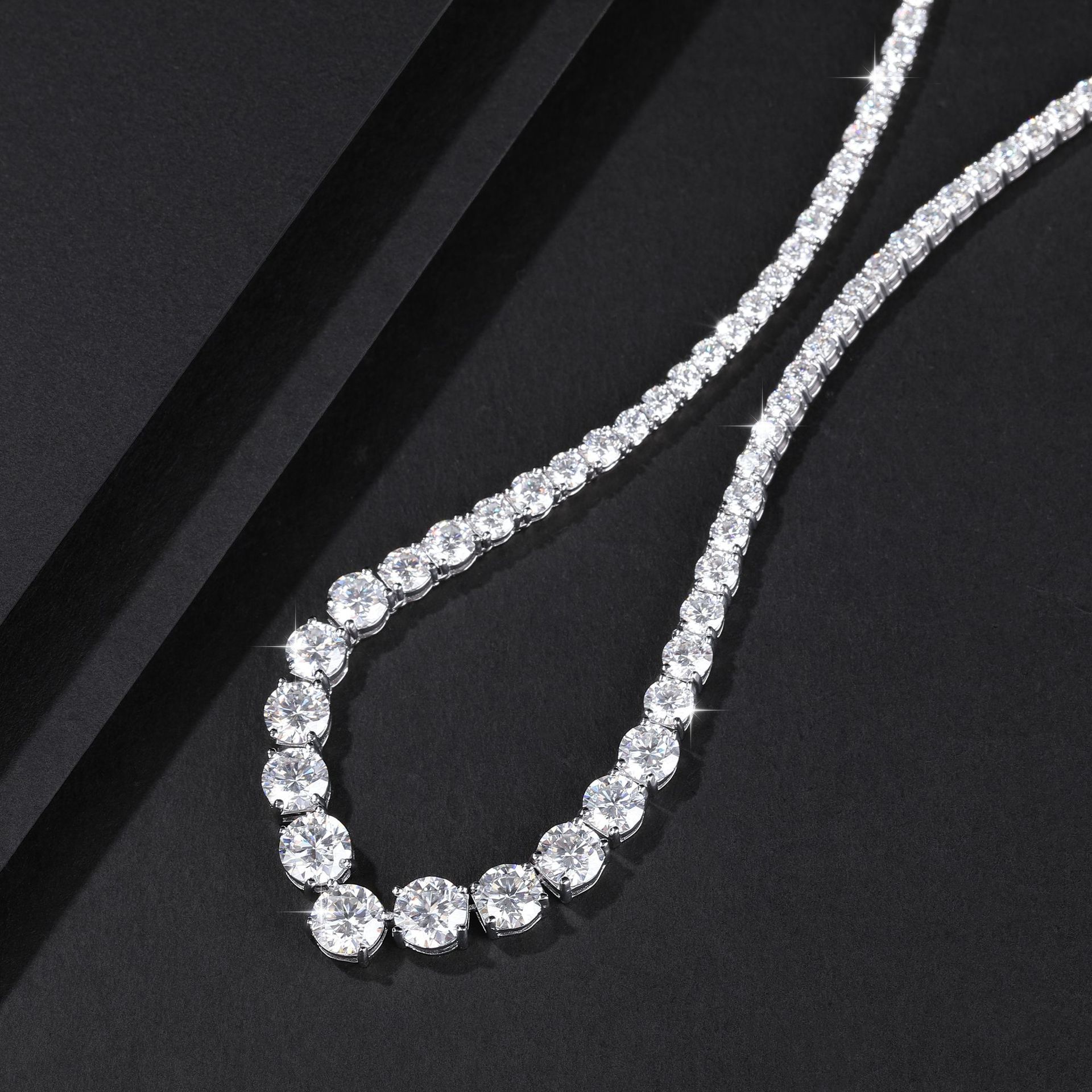 V Gradient Moissanite Tennis Necklace