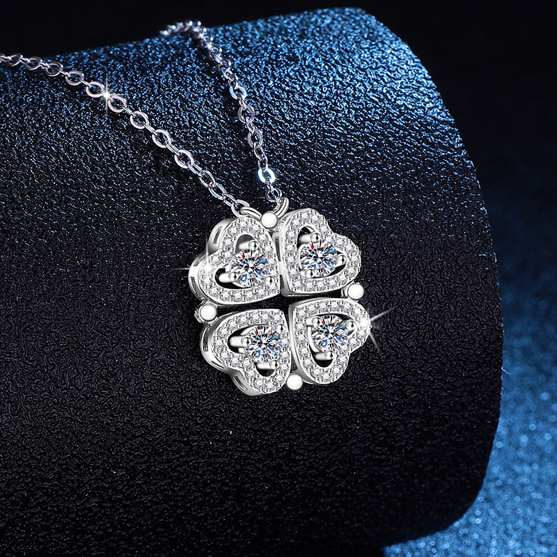 Magnetic Clover Hearts Moissanite Necklace