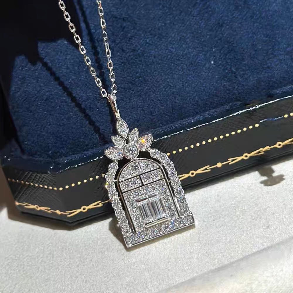 Heart Window Moissanite Necklace