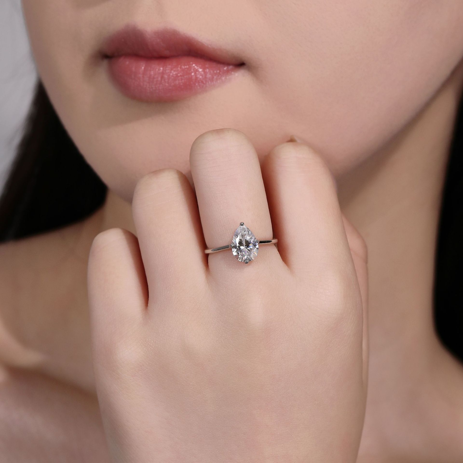Solitaire Pear Shape Moissanite Engagement Ring 2.0 ct