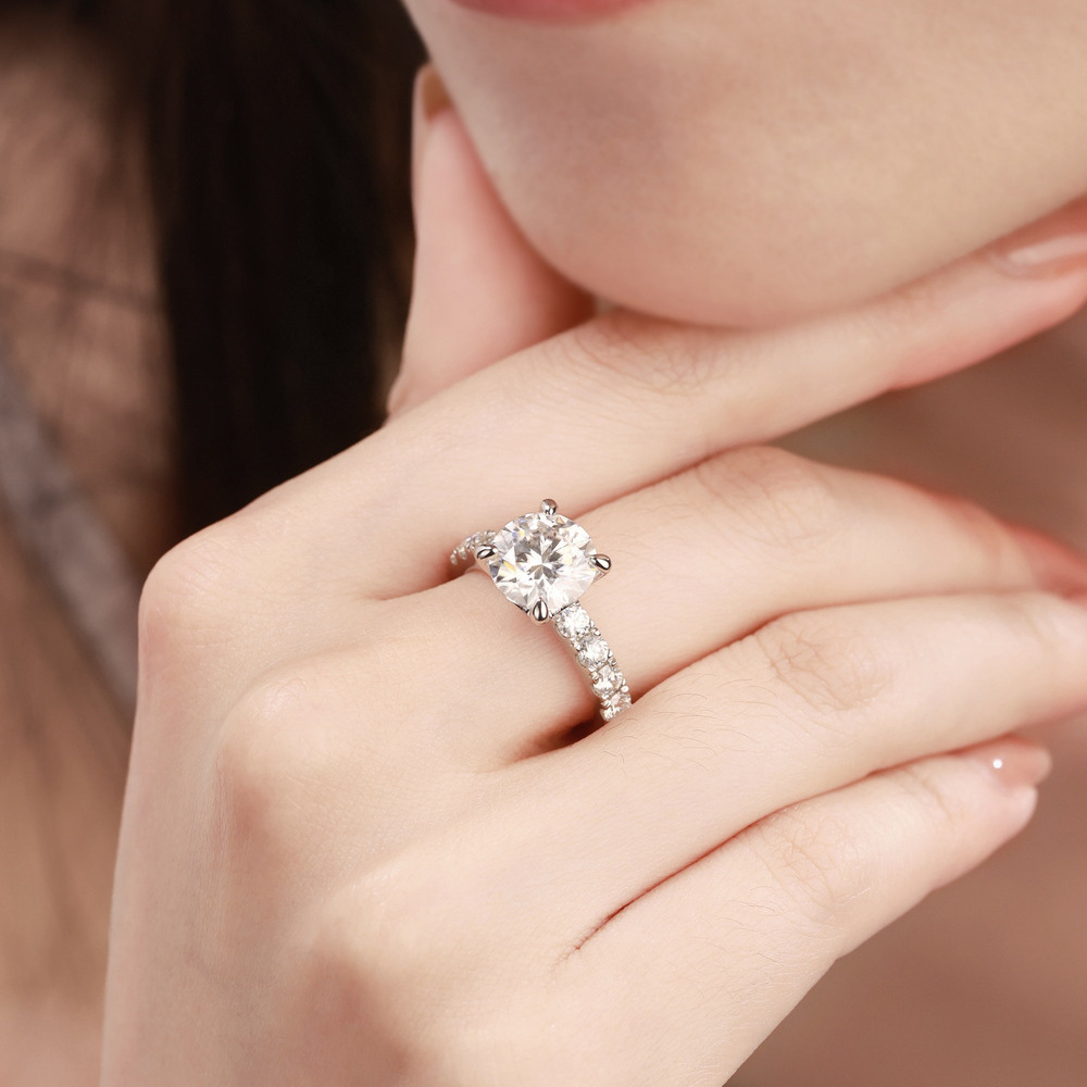 Lydia Luxury Moissanite Ring 3.5ct