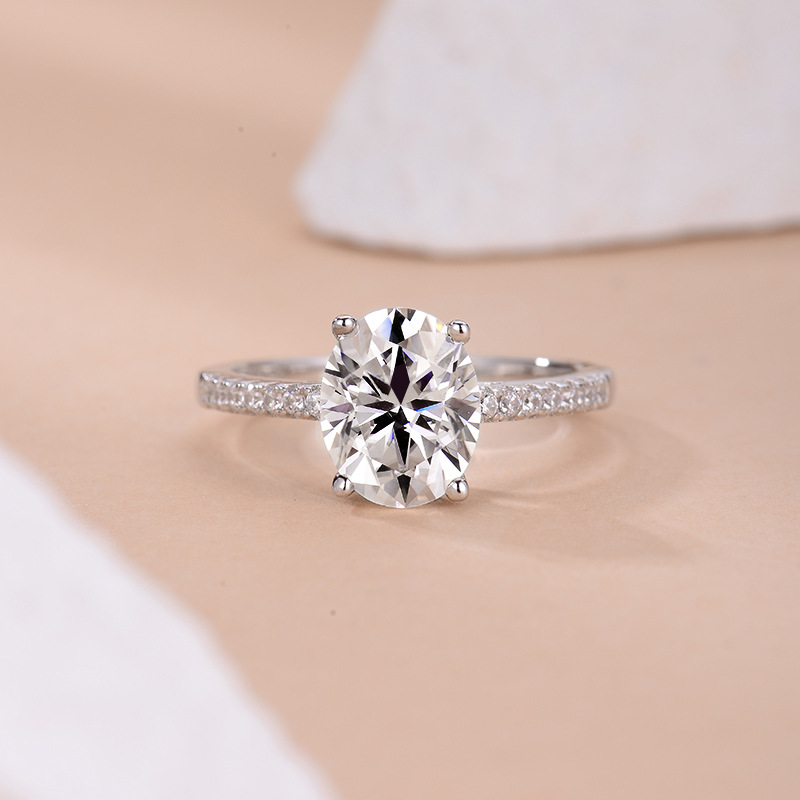 Side-Stone Oval Shape Moissanite Engagement Ring-VOOGME