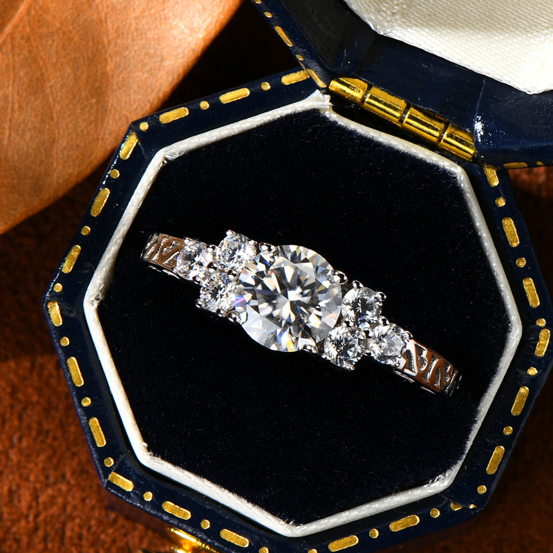 Adele Moissanite Engagement Ring-VOOGME