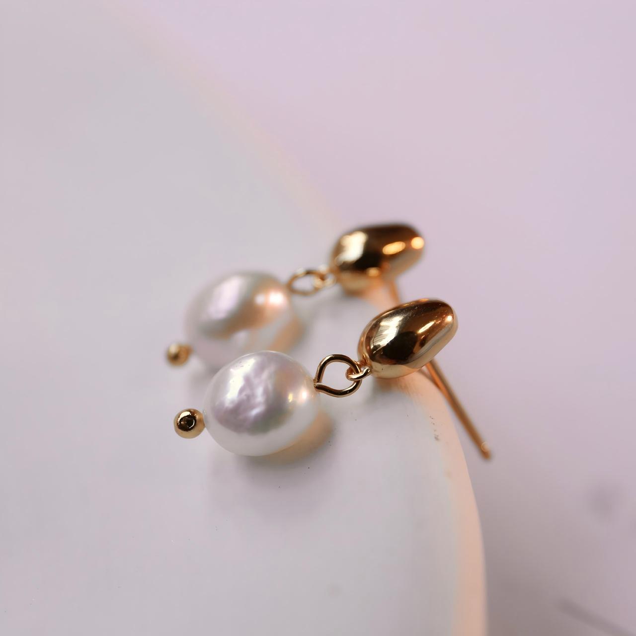 Vala Baroque Pearl Drop Earrings