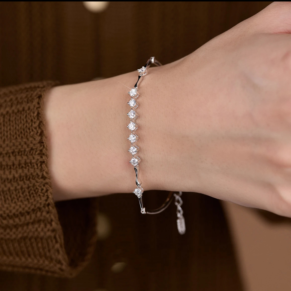 Mila Moissanite Bracelet