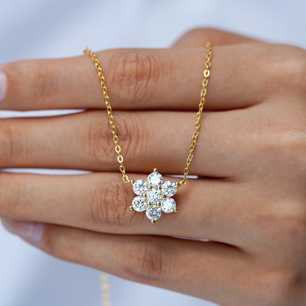Classic Sunflower Moissanite Necklace