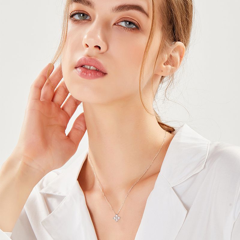 Xenia Four Leaf Clover Moissanite Necklace