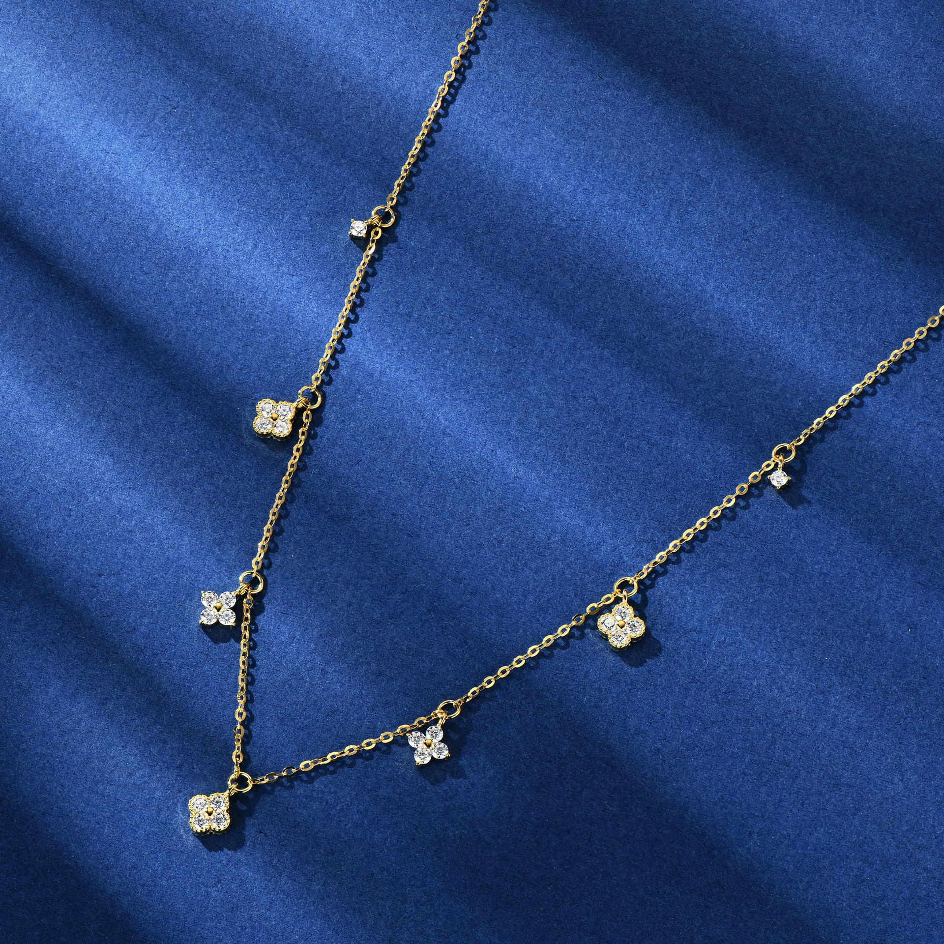 Creed Clover Moissanite Necklace