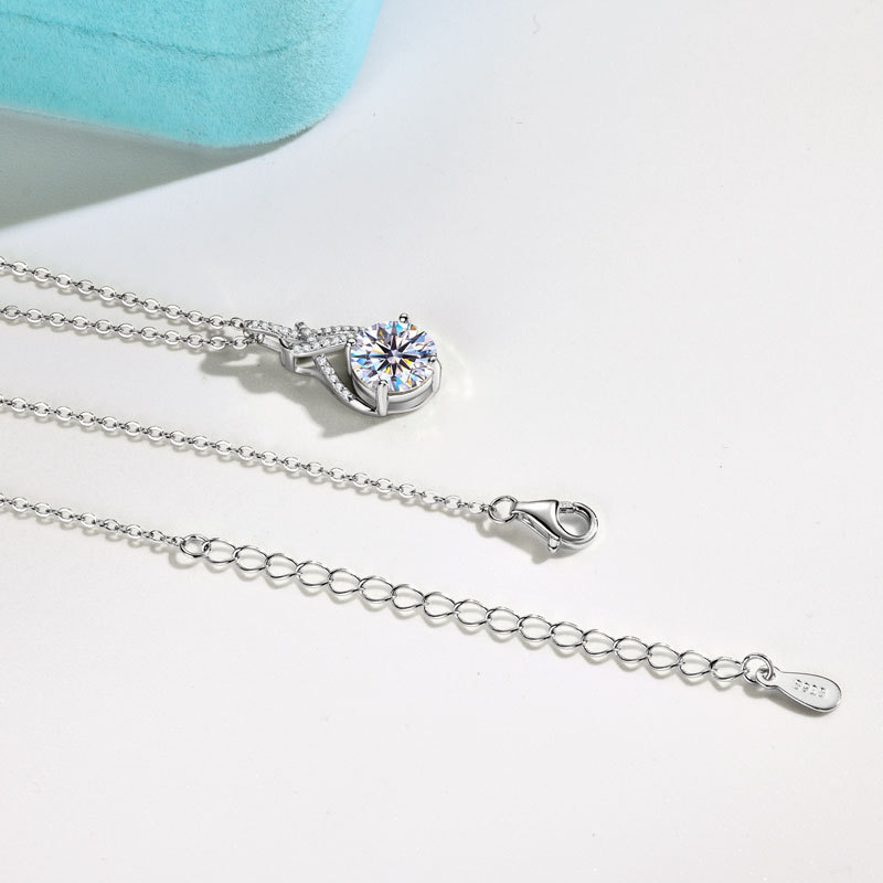 Salome Twisted Moissanite Pendant 2.0 ct-VOOGME