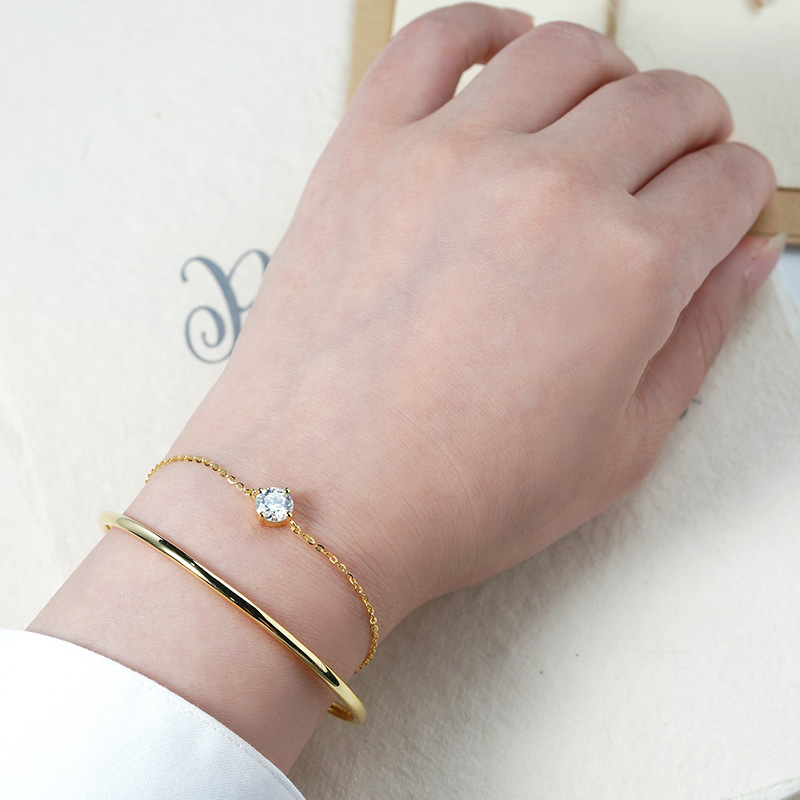 Leach Moissanite Bracelet