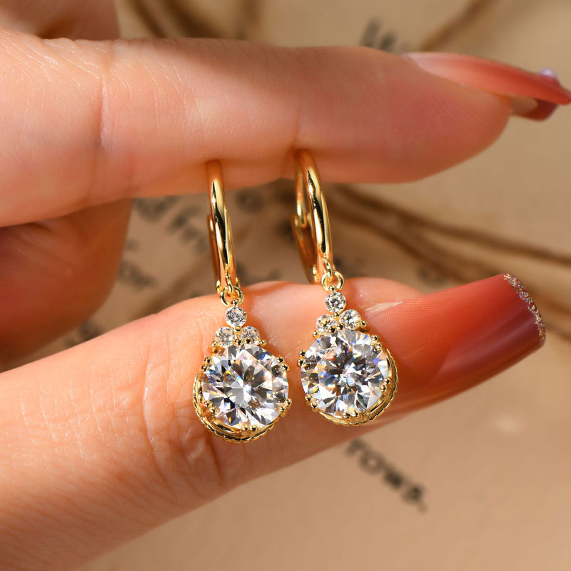 Crown Moissanite Hoop Earrings