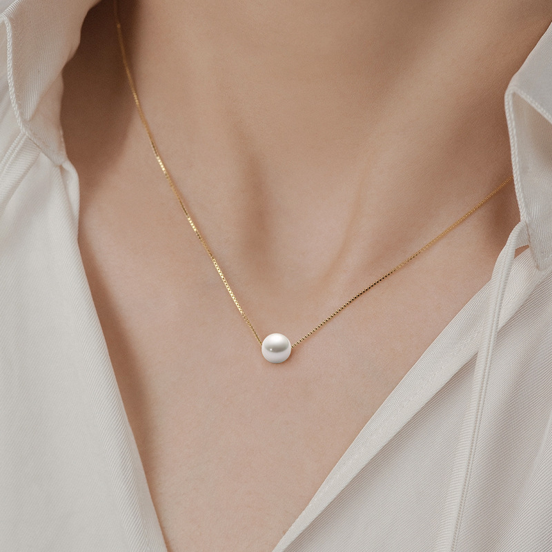Lilian Freshwater Pearl Necklace-VOOGME