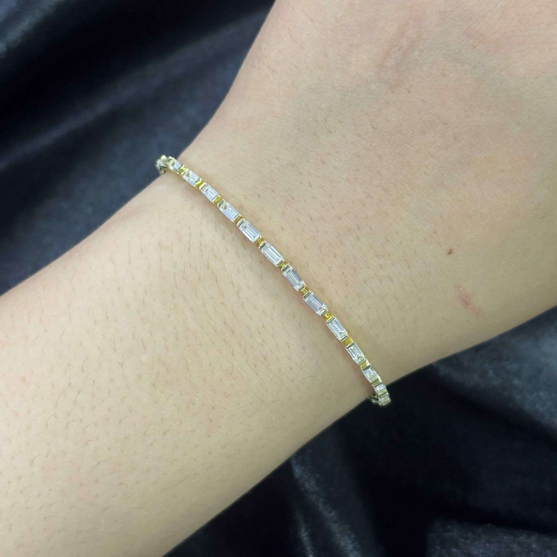 Baguette Moissanite Tennis Bracelet