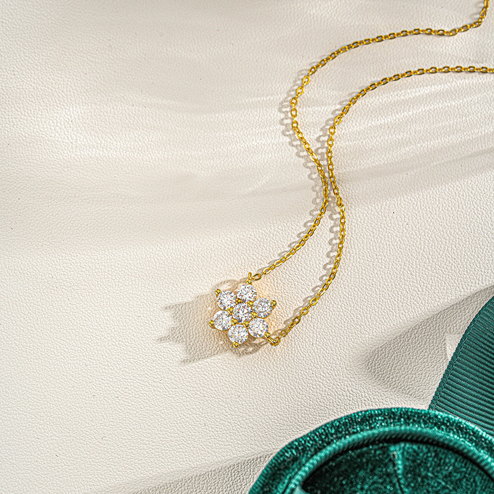 Classic Sunflower Moissanite Necklace