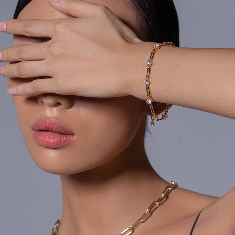 Paperclip Moissanite Bracelet-VOOGME