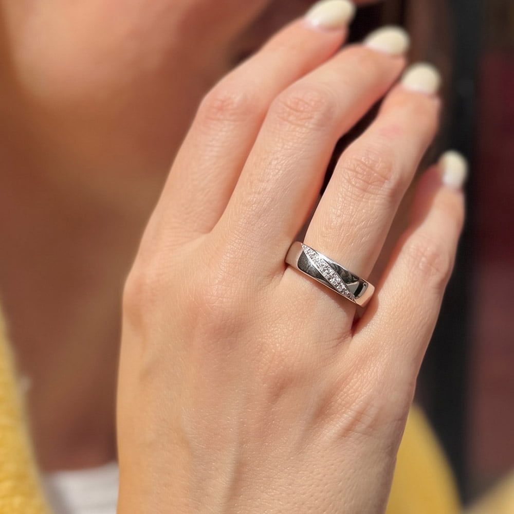 Orbit Wide Moissanite Wedding Band