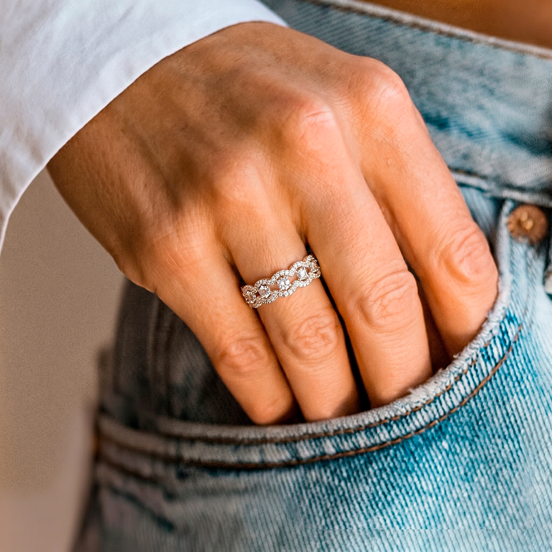 Wave Rhythm Moissanite Ring