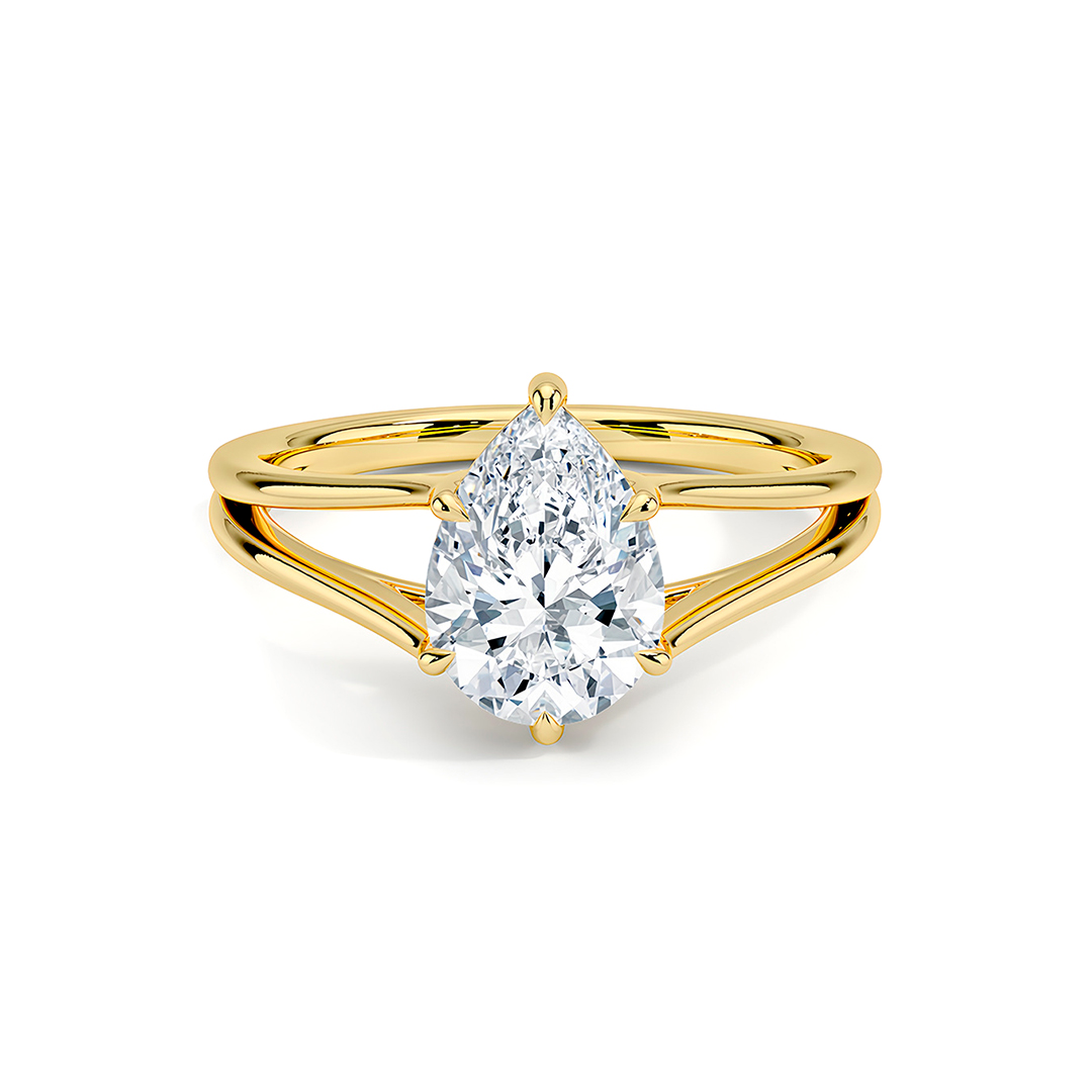 Spilt Shank Solitaire Classic Moissanite Ring