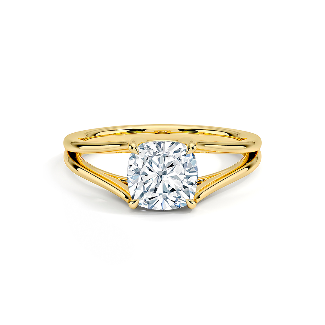 Spilt Shank Solitaire Classic Moissanite Ring