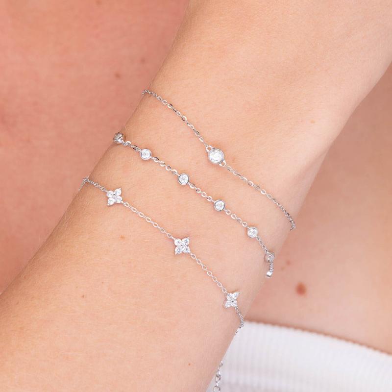 Flying Saucer Moissanite Bracelet