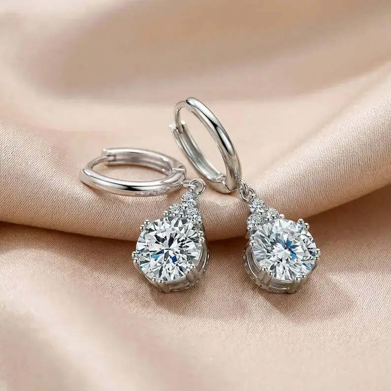Luxury Crown Moissanite Hoop Earrings