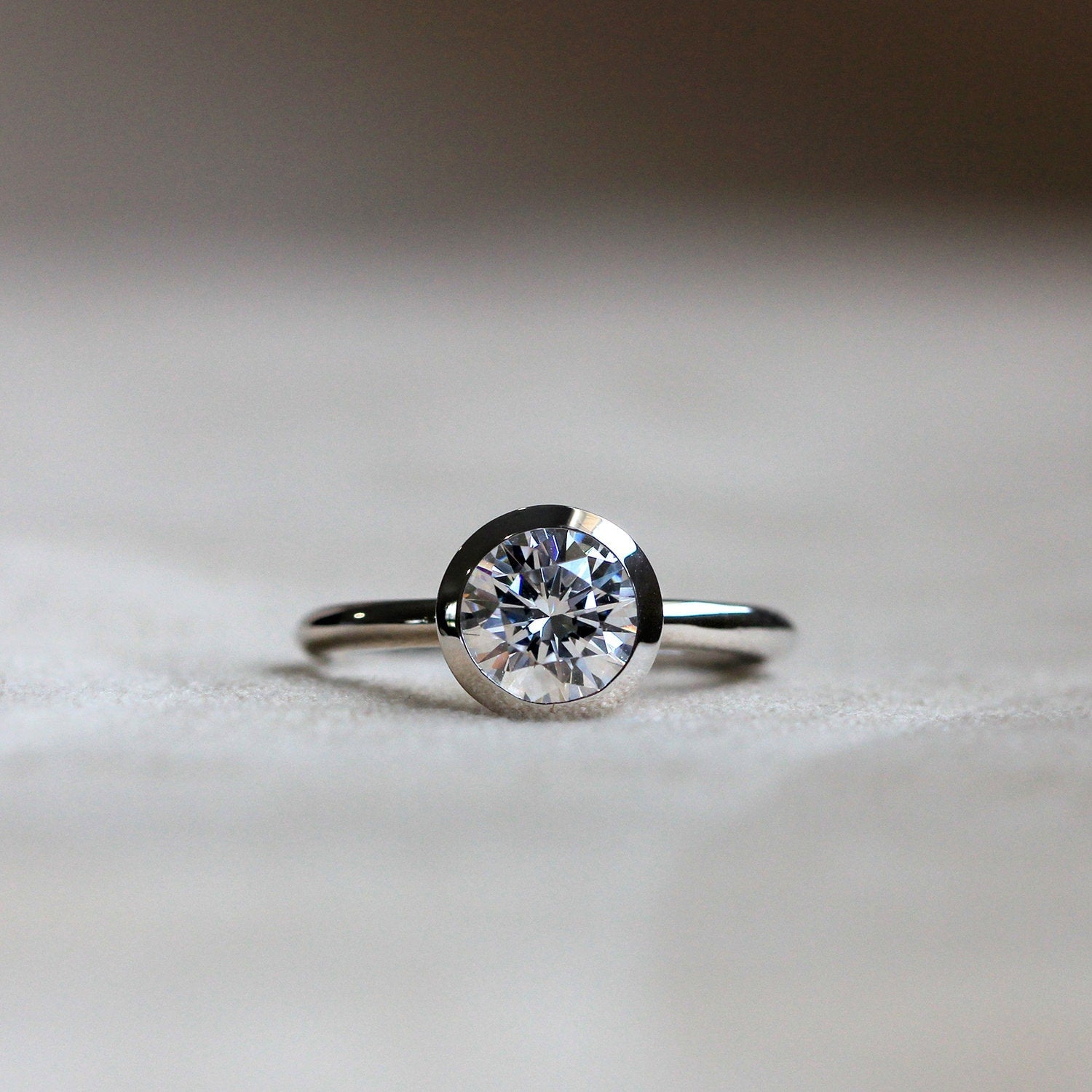 Bezel Setting Moissanite Engagement Ring-VOOGME
