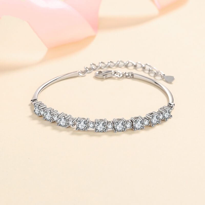 Fancy Moissanite Bracelet (2.7 ct.tw.)-VOOGME