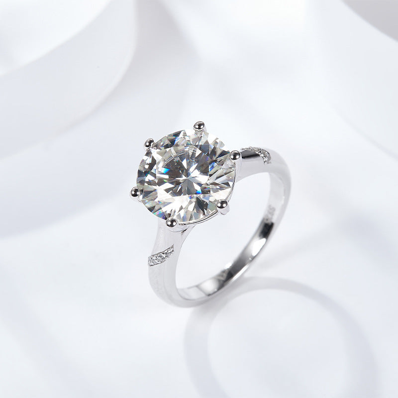 Striking Moissanite Engagement Ring