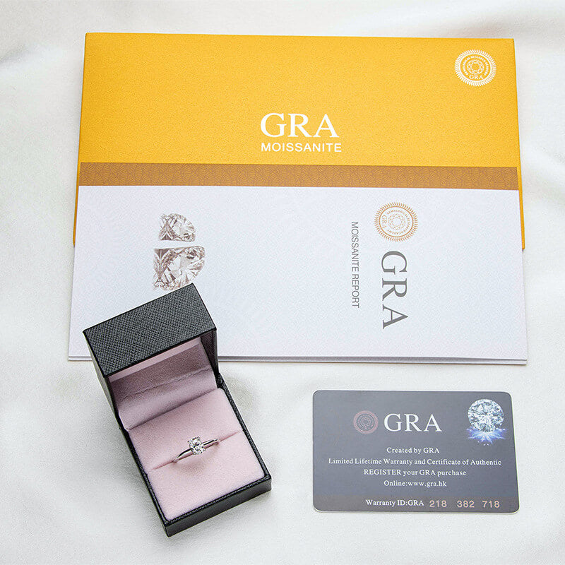 Solitaire Oval Shape Moissanite Engagement Ring-VOOGME