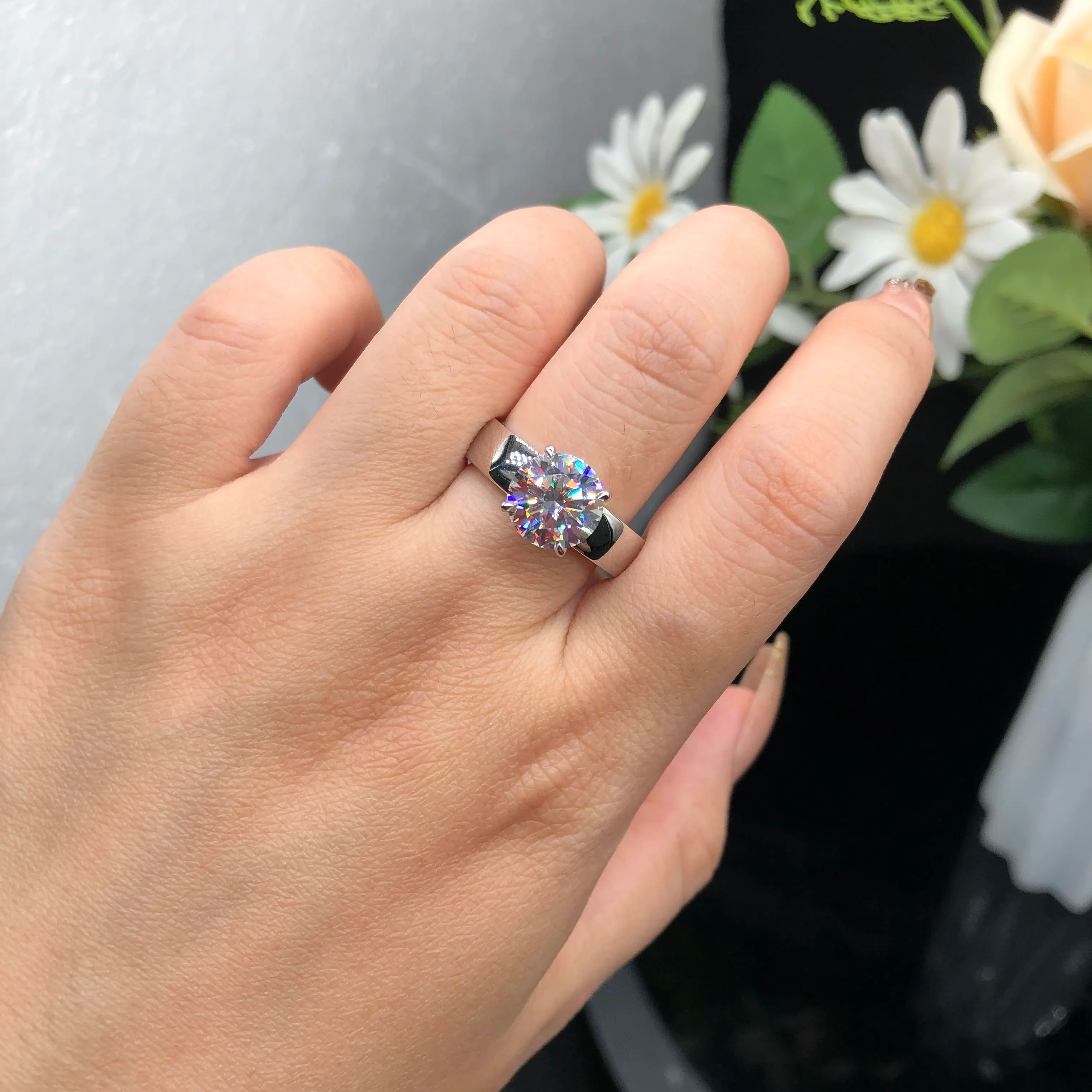 Wide Solitaire Moissanite Engagement Rings-VOOGME