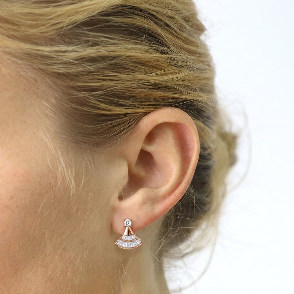 Ginkgo Moissanite Stud Earrings