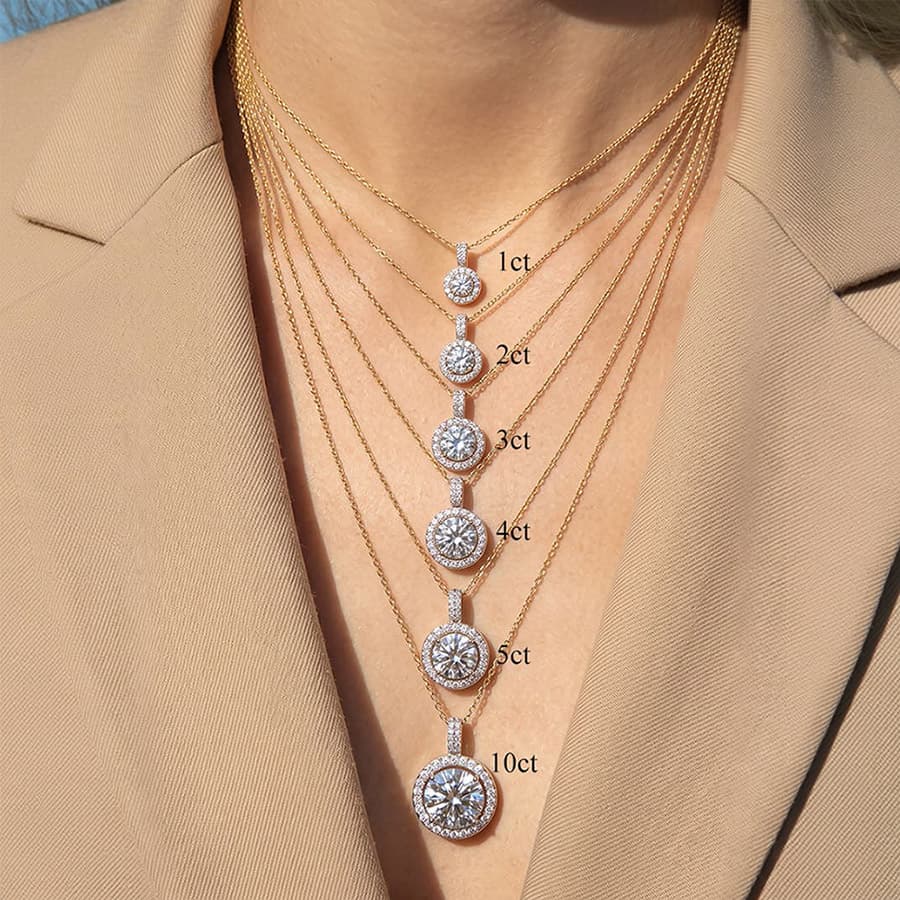 Tiling Halo Moissanite Pendant