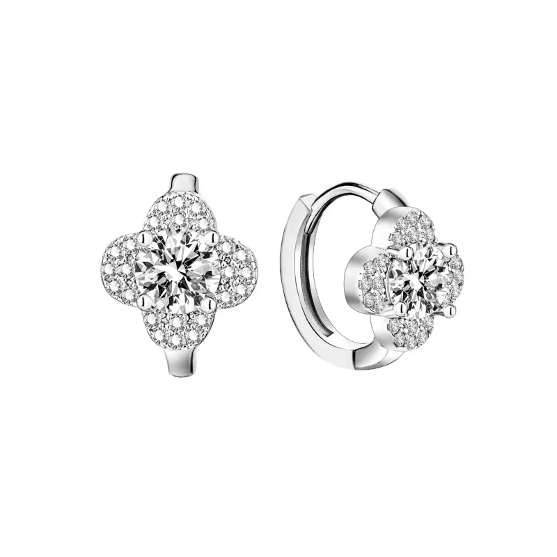 Edna Clover Moissanite Stud Earrings