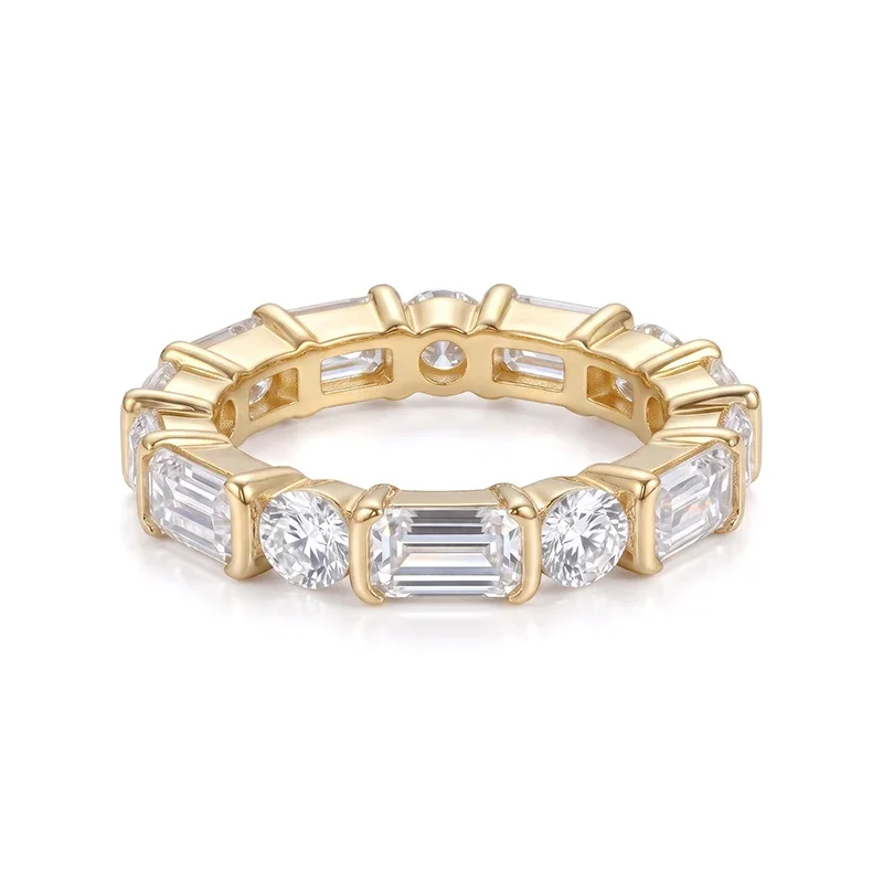 Emerald&Round Eternity Moissanite Ring