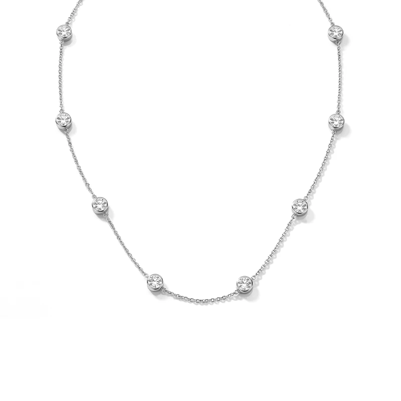 Meme Bezel Moissanite Necklace