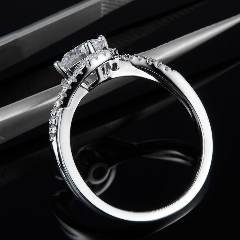 Twisted Setting Moissanite Engagement Ring 1.0 ct-VOOGME