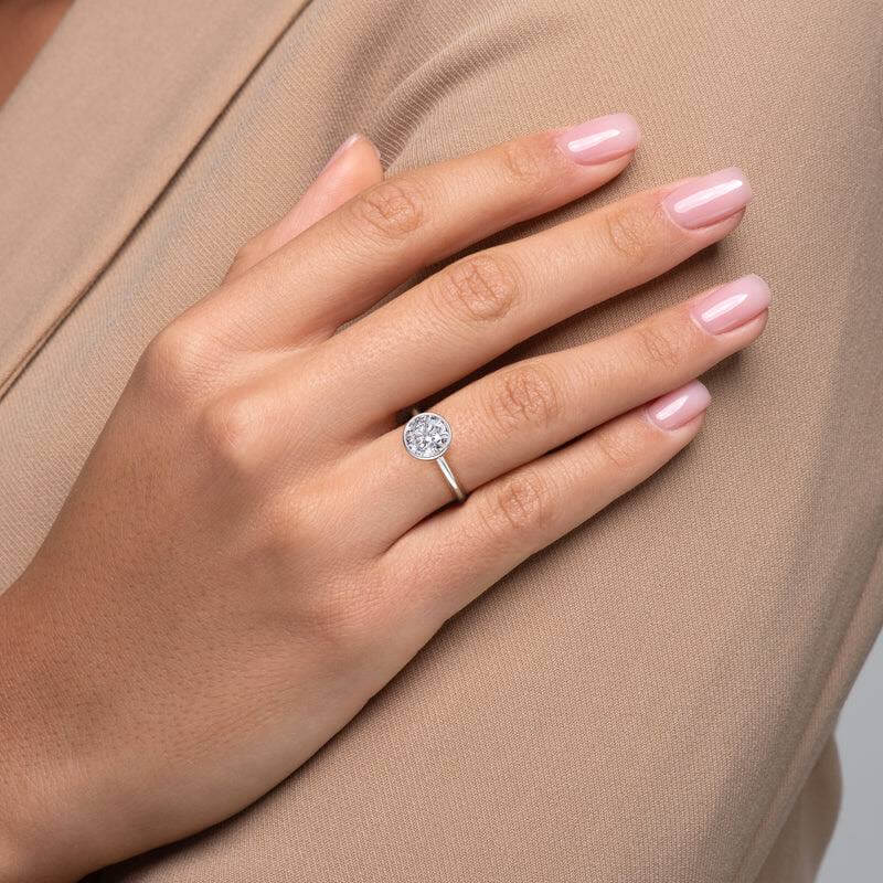 Bezel Setting Moissanite Engagement Ring 2.0 ct