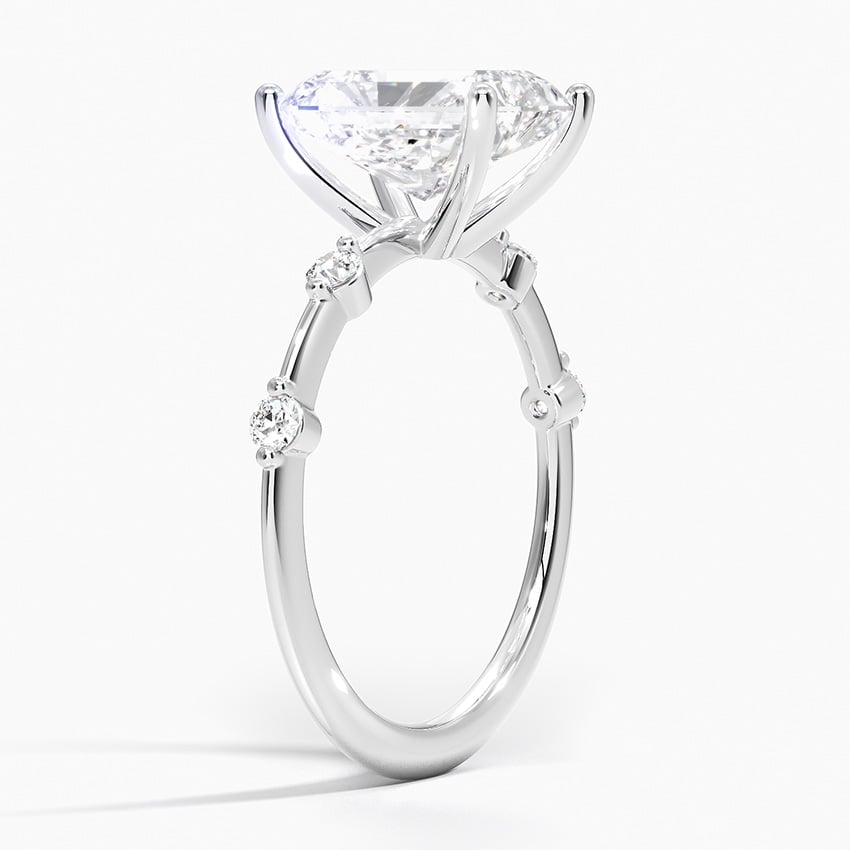 Aime Accent Moissanite Engagement Ring-VOOGME