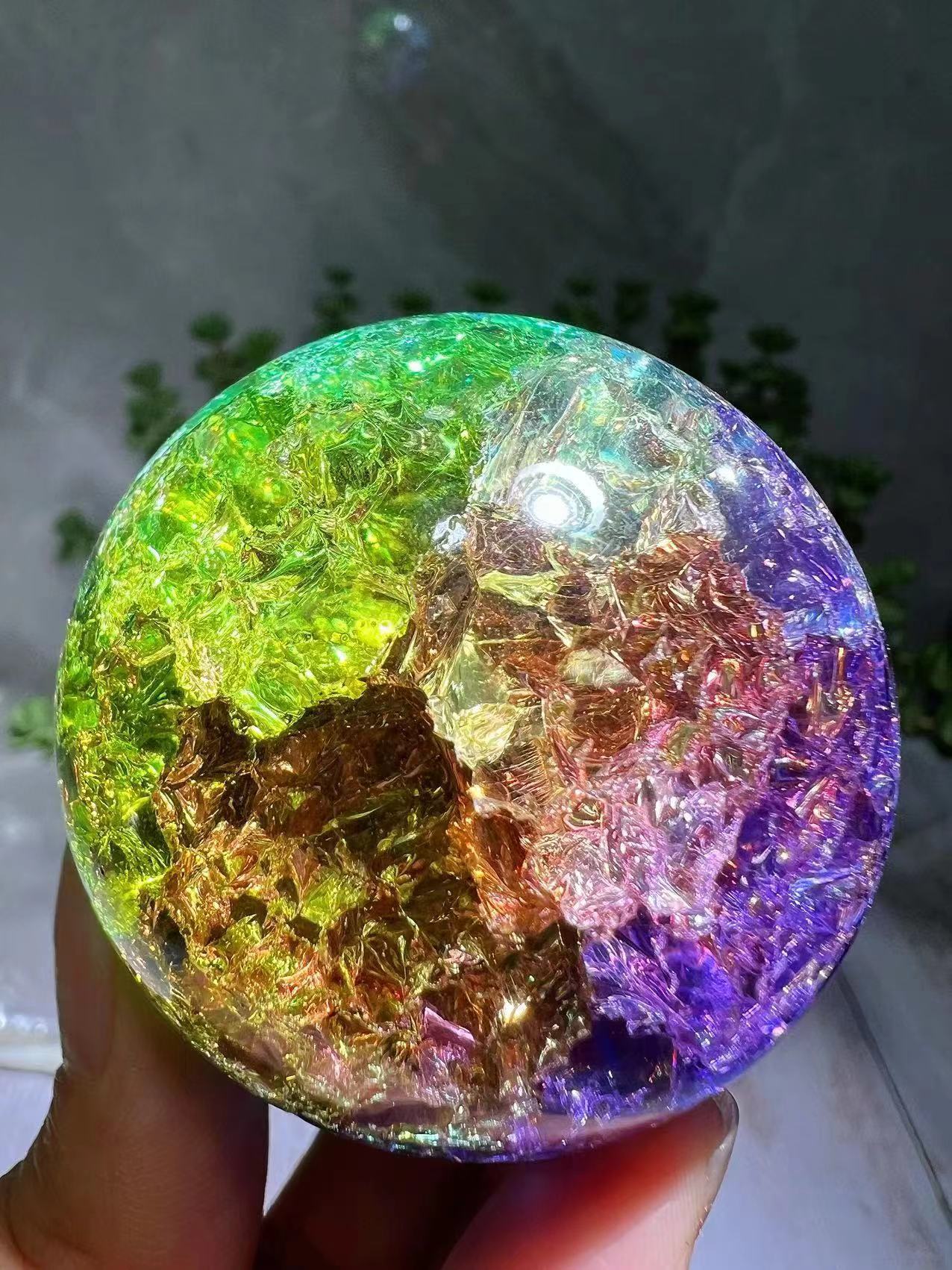 nice rainbow colorful crackle spheres 5cm