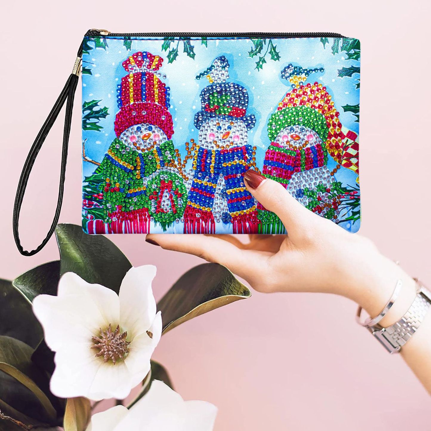 1 piece of 5D DIY diamond painted handbag makeup bag, Christmas themed handmade diamond art craft bag