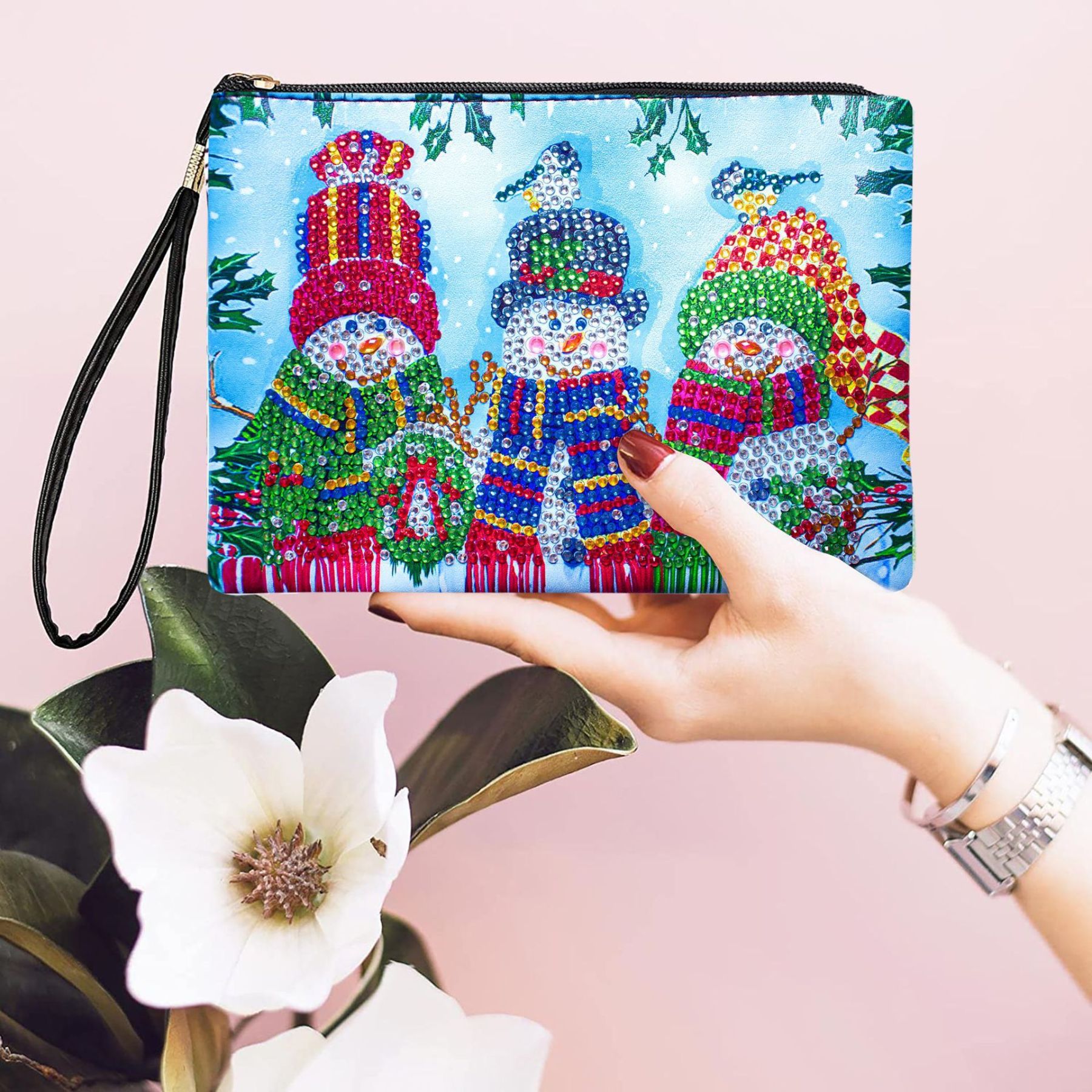 1 piece of 5D DIY diamond painted handbag makeup bag, Christmas themed handmade diamond art craft bag