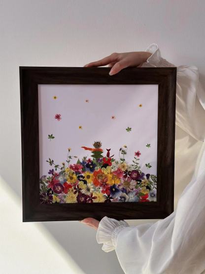Dreams |Resin Or Wooden Fame |Custom Pressed Flower Preservation | Wedding Flowers | Memorial Flower | Meadow Design | Home Decor