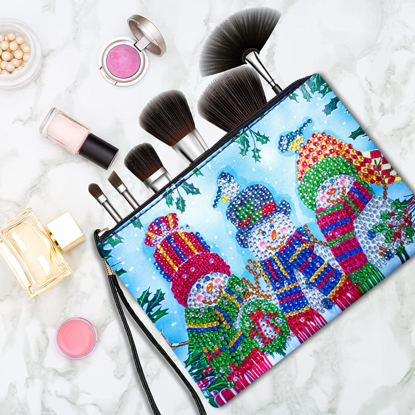 1 piece of 5D DIY diamond painted handbag makeup bag, Christmas themed handmade diamond art craft bag