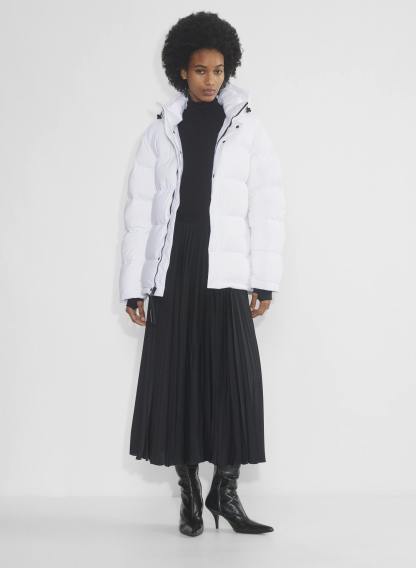 Japanese ripstop water-repellent premium down puffer
