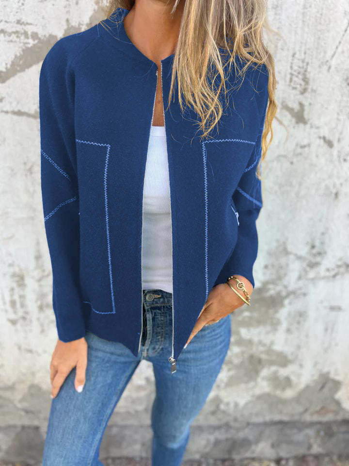 Stylish and Functional Women's Jacket