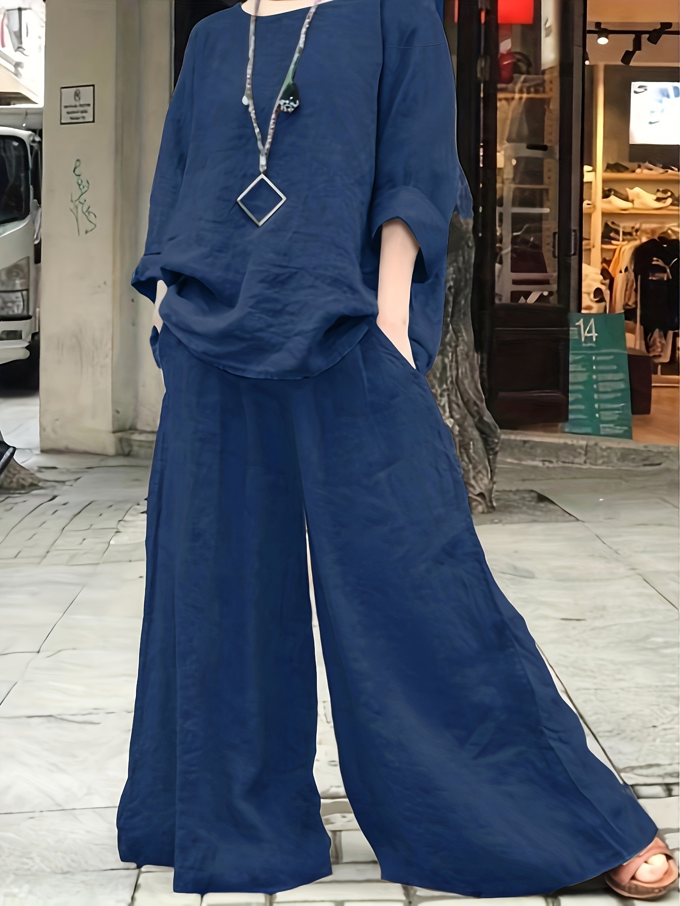 Plus Size Casual Outfits Set, Women's Plus Solid Round Neck Long Sleeve Top & Wide Leg Pants With Pockets Outfits Two Piece Set